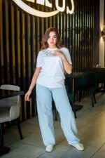 Women's basic T-shirt decorated with roses - Image 2