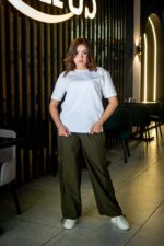 Women's basic T-shirt - Image 4