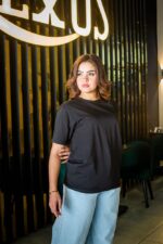 Women's basic T-shirt - Image 11