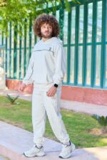 ⁦سوت كامل رجالي  خامة عالية تصميم بسيط وأنيق⁩ - الصورة ⁦2⁩