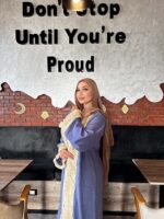 ⁦قفطان لافندر فخم بتصميم أنيق وتفاصيل راقية⁩ - الصورة ⁦6⁩