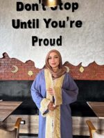 ⁦قفطان لافندر فخم بتصميم أنيق وتفاصيل راقية⁩ - الصورة ⁦5⁩