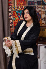 قفطان فخم بتصميم راقٍ وتفاصيل أنيقة