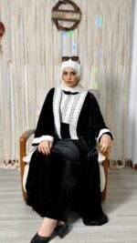 ⁦كاردي قطعتين قطيفة بنقوش صدر – أسود⁩ - الصورة ⁦9⁩